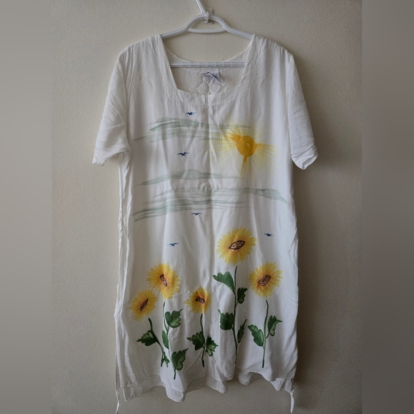 Coco International Dresses & Skirts - Coco International L/XL White Dress with Handpainted Sunflower Design